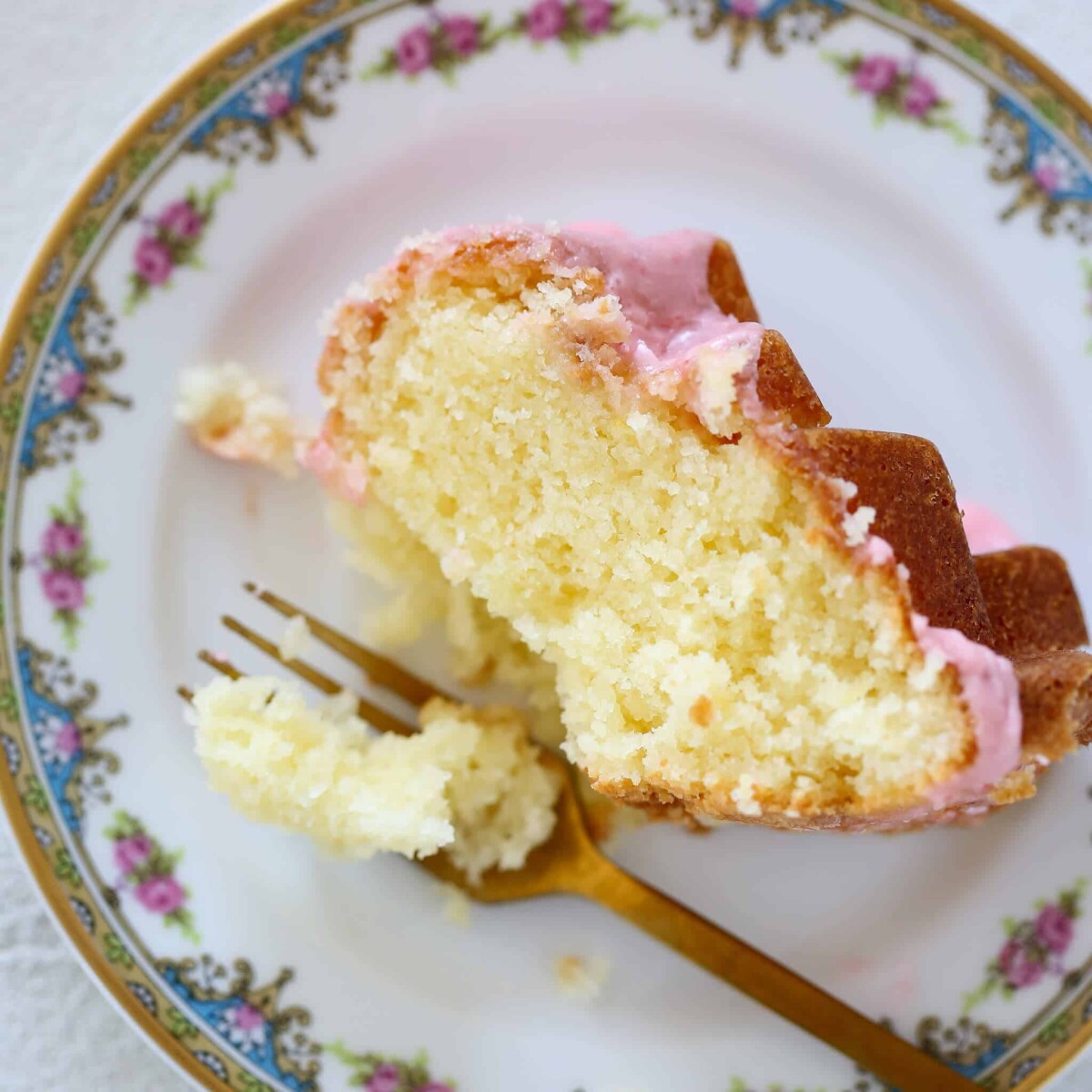 Lemon Pound Cake - Chef Lindsey Farr