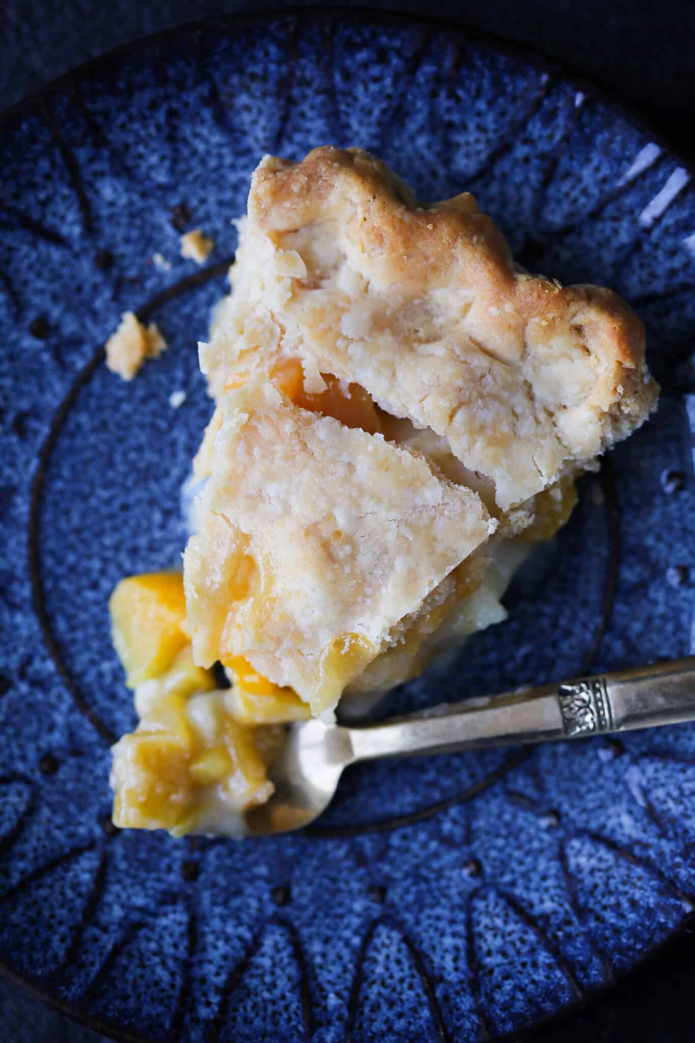 Old Fashioned Peach Pie slice.