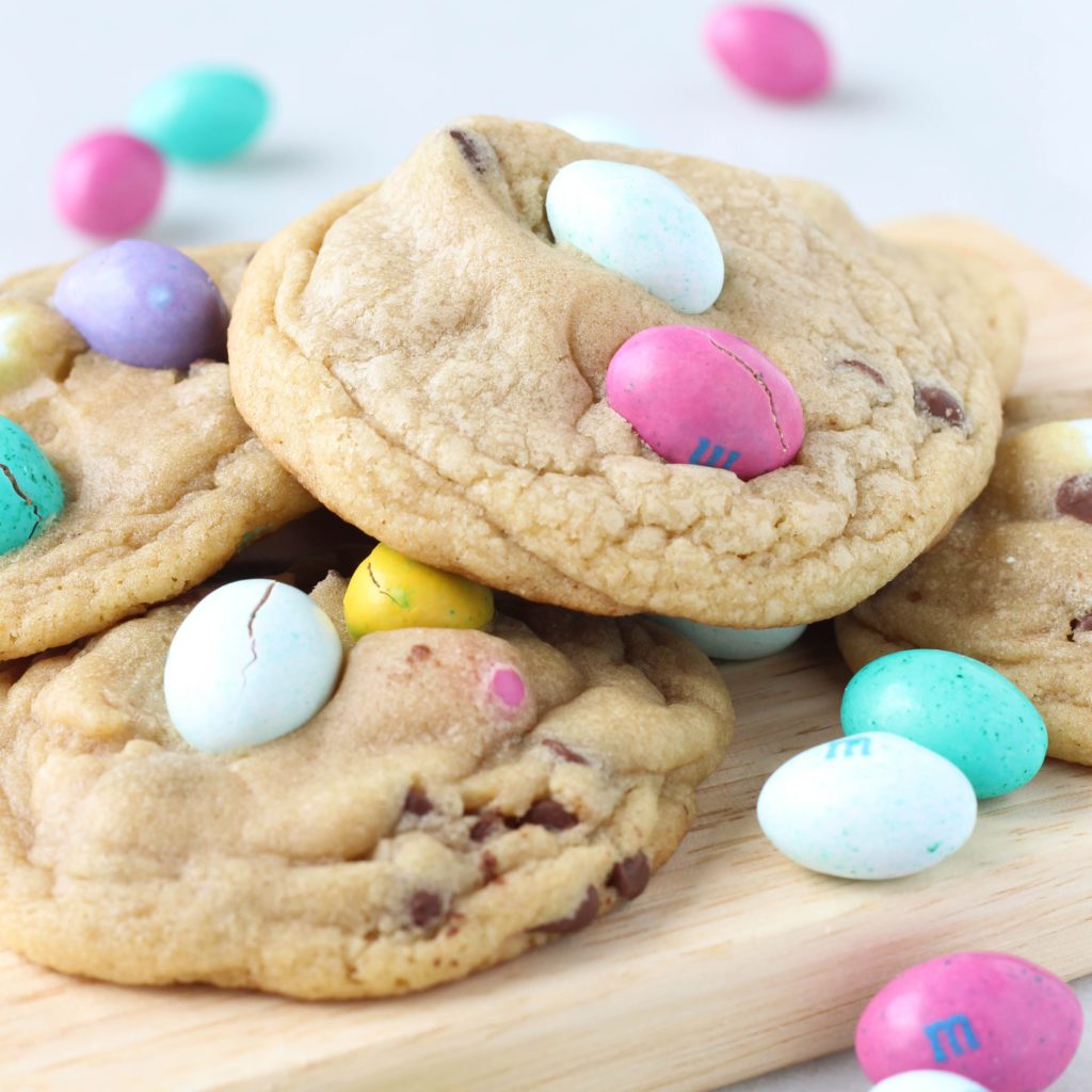 Easter Peanut Butter M&M Chocolate Chip Cookies