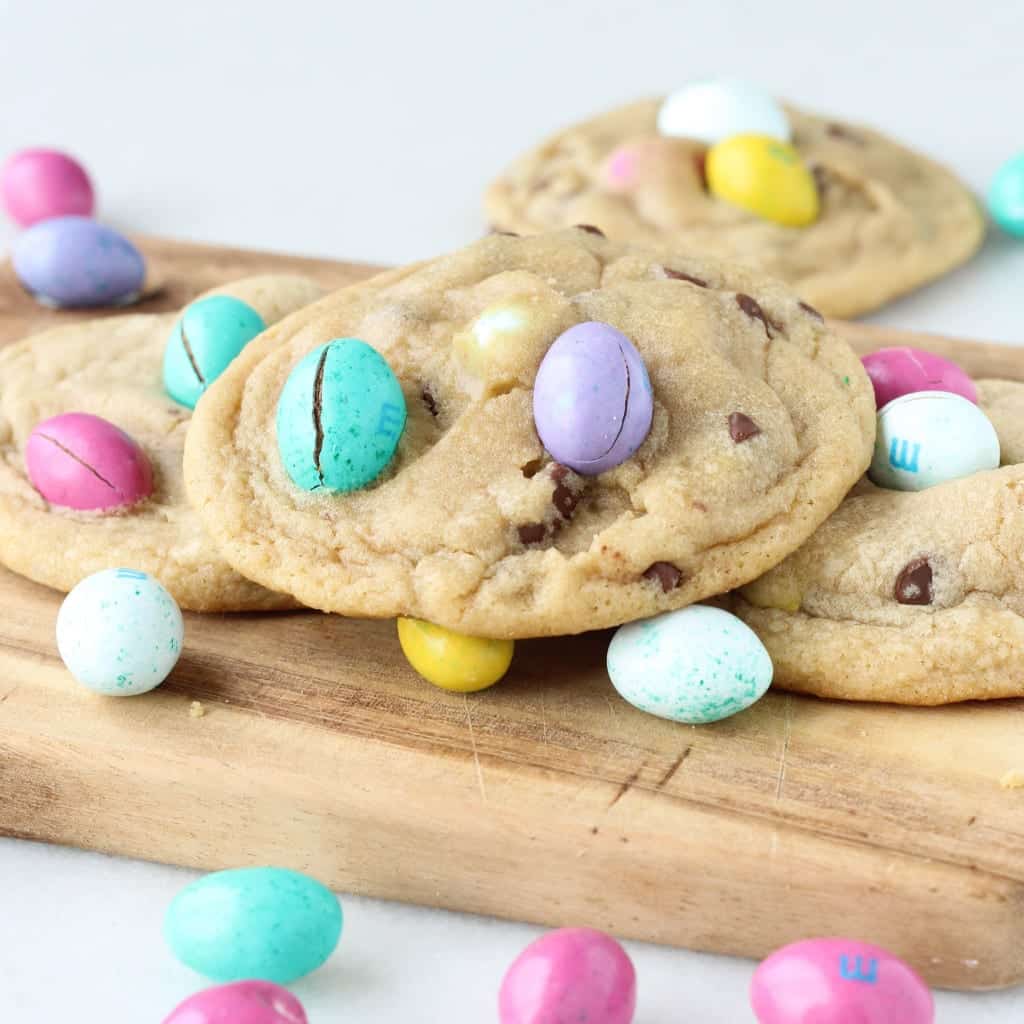 Easter Peanut Butter M&M Chocolate Chip Cookies