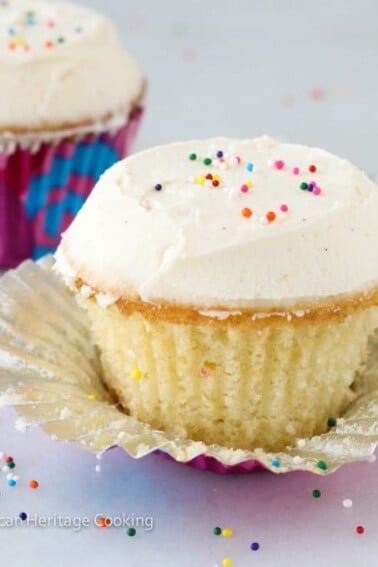 Sprinkles Copycat Vanilla Cupcakes