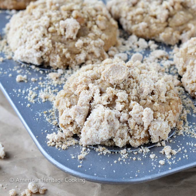 Peanut Butter Banana Muffins with Peanut Butter Streusel