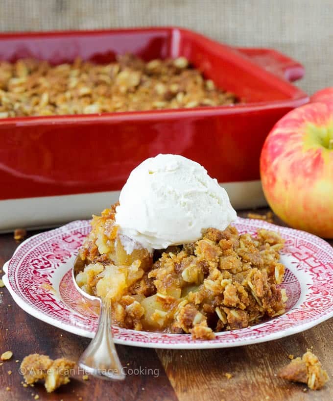Mom's Brown Sugar Apple Crisp | An easy, family recipe for the best apple crisp! Try it for dessert tonight!