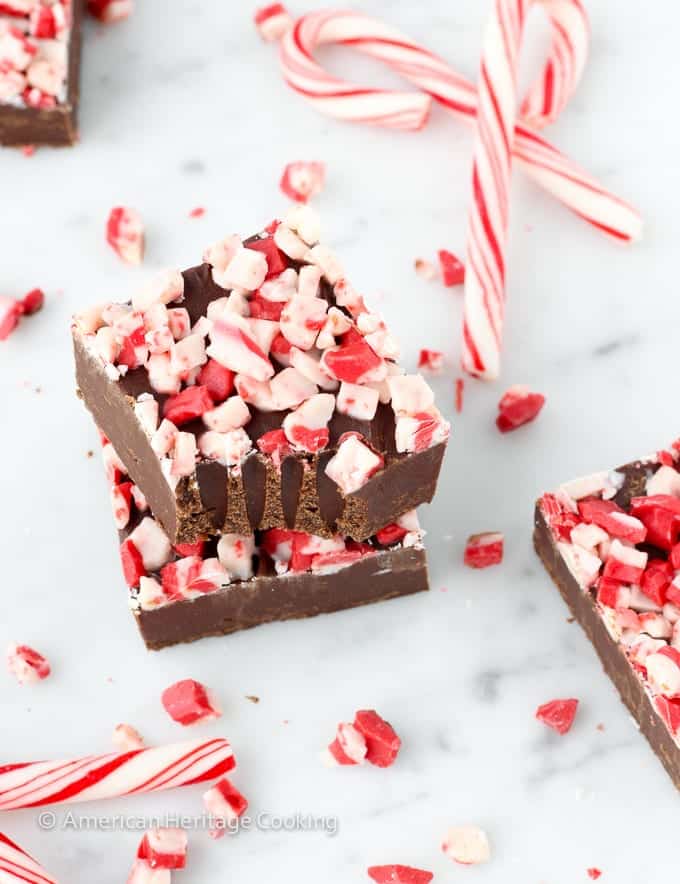 An easy Dark Chocolate Peppermint Fudge recipe! Perfect for gifting or keeping! Rich, chocolatey and smooth!