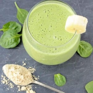 Low calorie peanut butter banana spinach smoothie banana slice