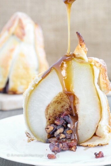 Brown Sugar Pecan Stuffed Pears Sliced Open