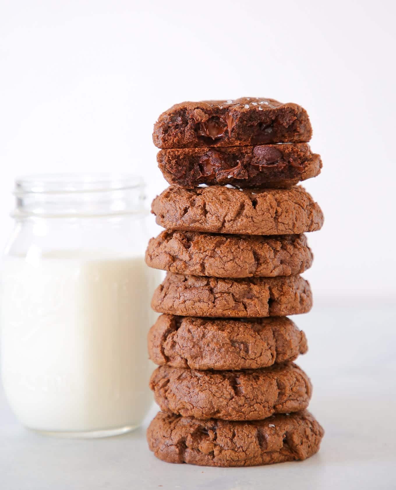 Triple Chocolate Chip Cookies Stacked Easy Chocolate Desserts