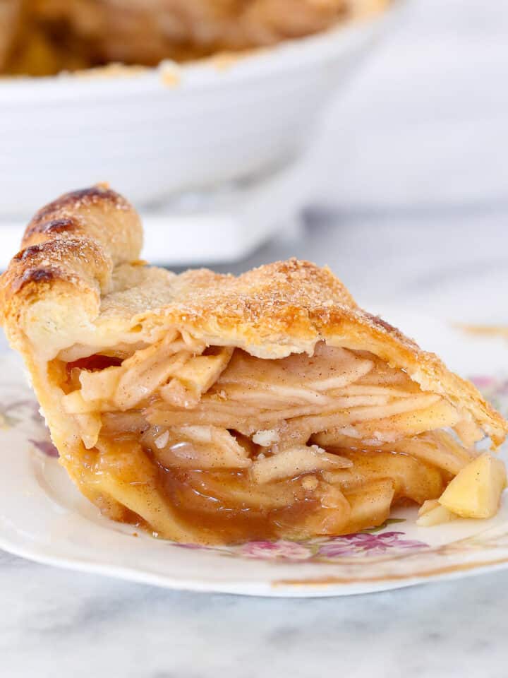 Cinnamon Apple Pie Slice on Plate
