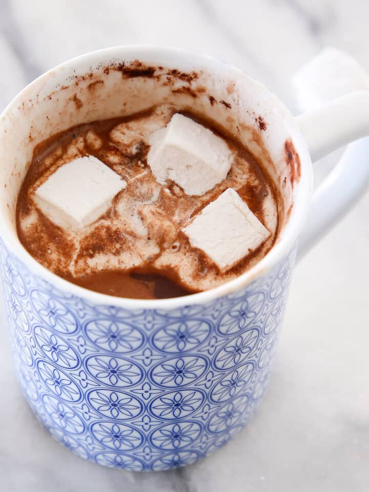 DIY Hot Cocoa Mix in blue mug with marshmallows