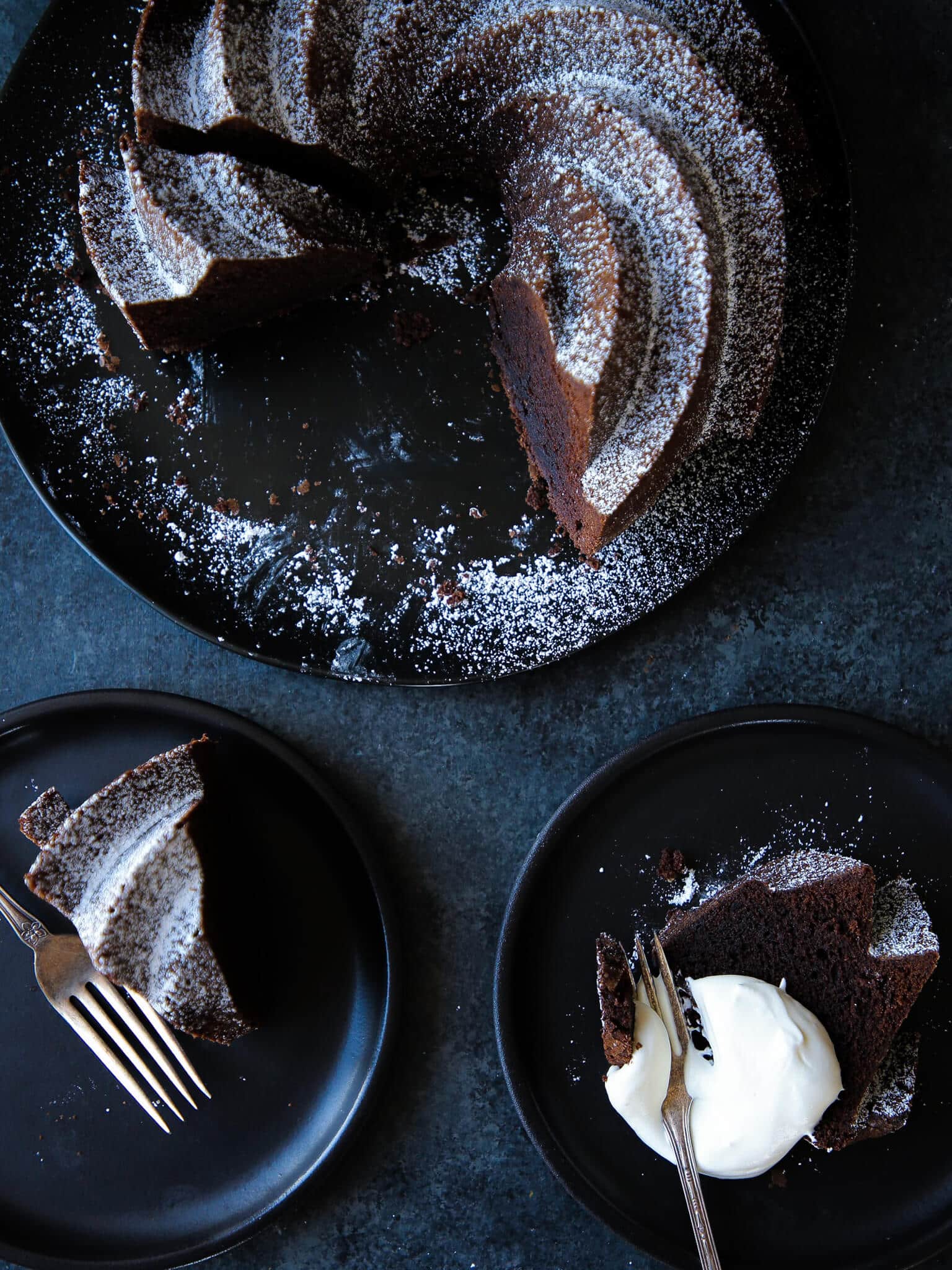 the best chocolate pound cake sliced tablescape