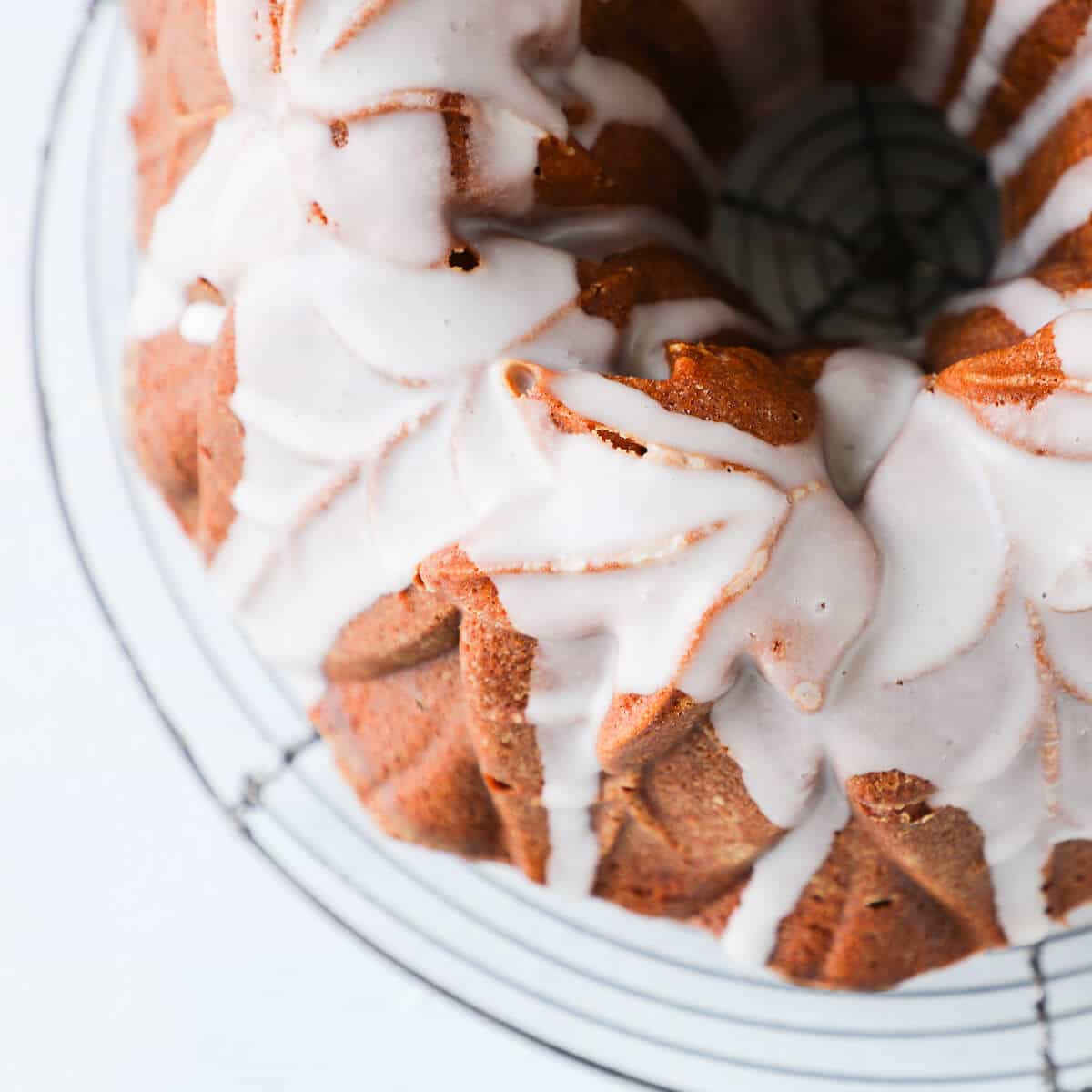 Pumpkin Spice Bundt Cake Leaf Detail