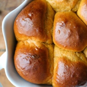 Pumpkin Spice Dinner Rolls Four Rolls