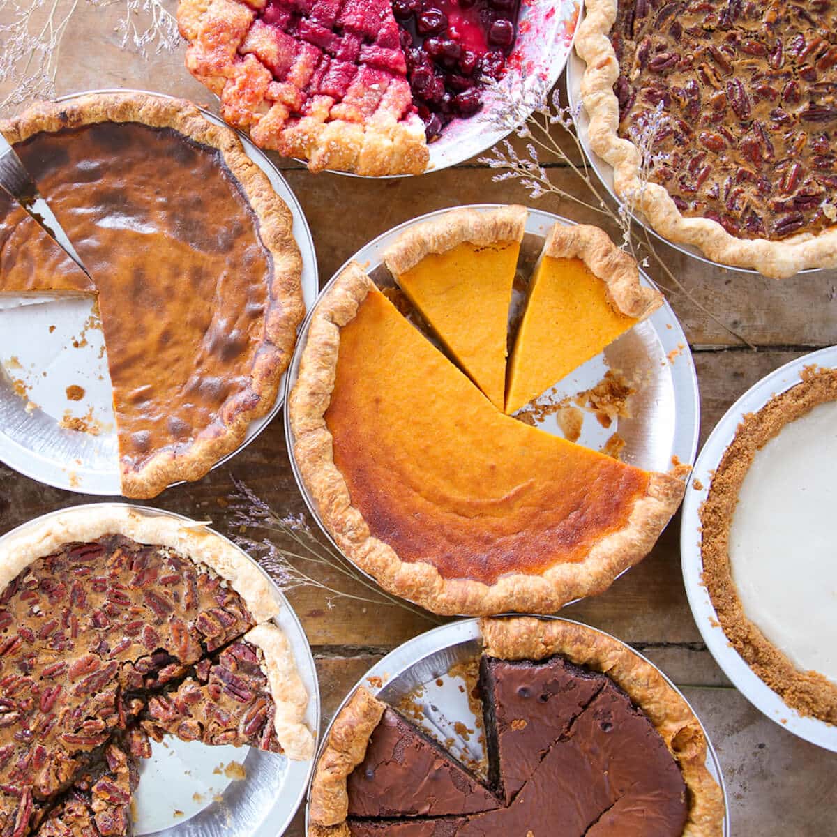 20 Best Thanksgiving Pie Recipes sliced