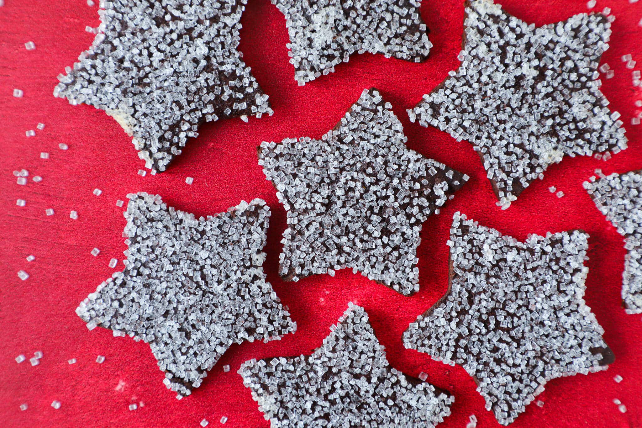 Sparkling Christmas Cookies Red Background