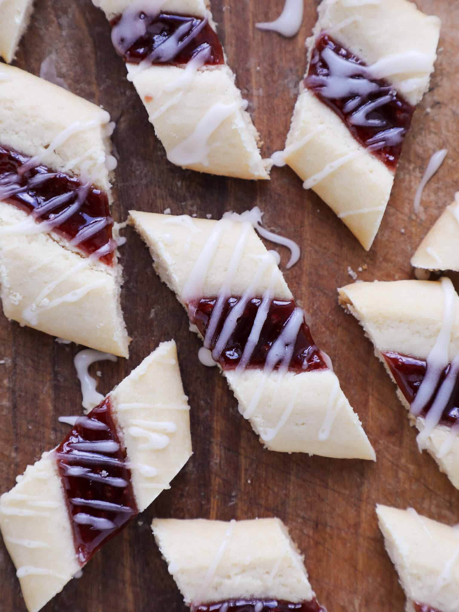 Danish Raspberry Ribbon Cookies Drizzled Topping