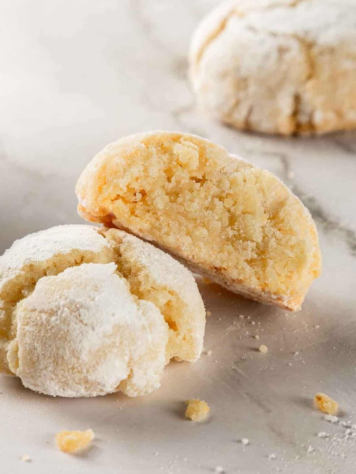 Amaretti Cookies - Chef Lindsey Farr