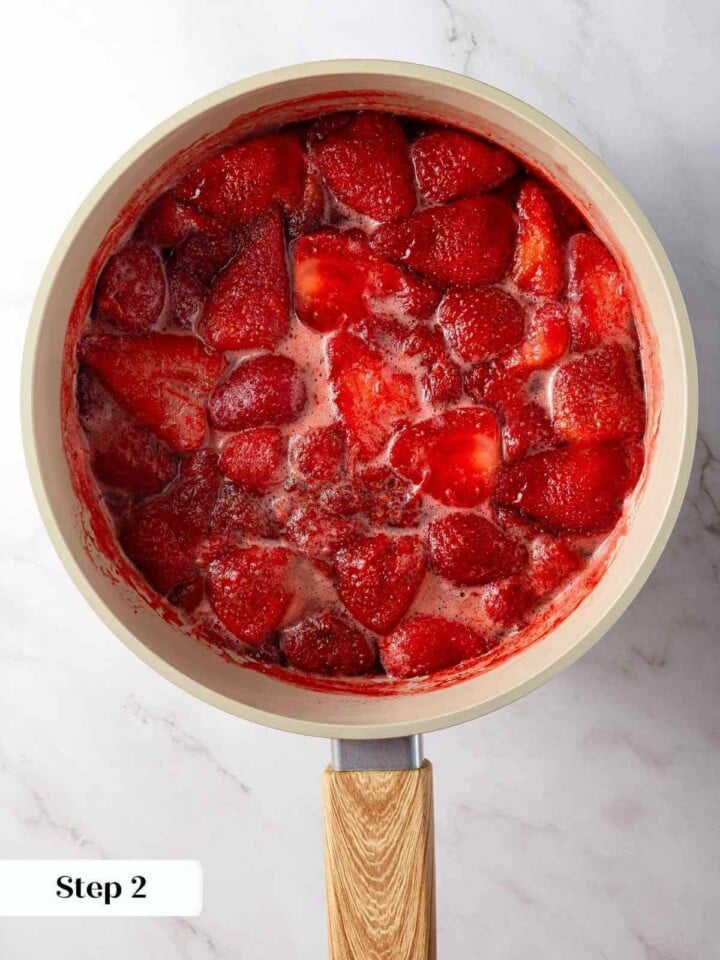 Strawberry Cupcakes - Chef Lindsey Farr
