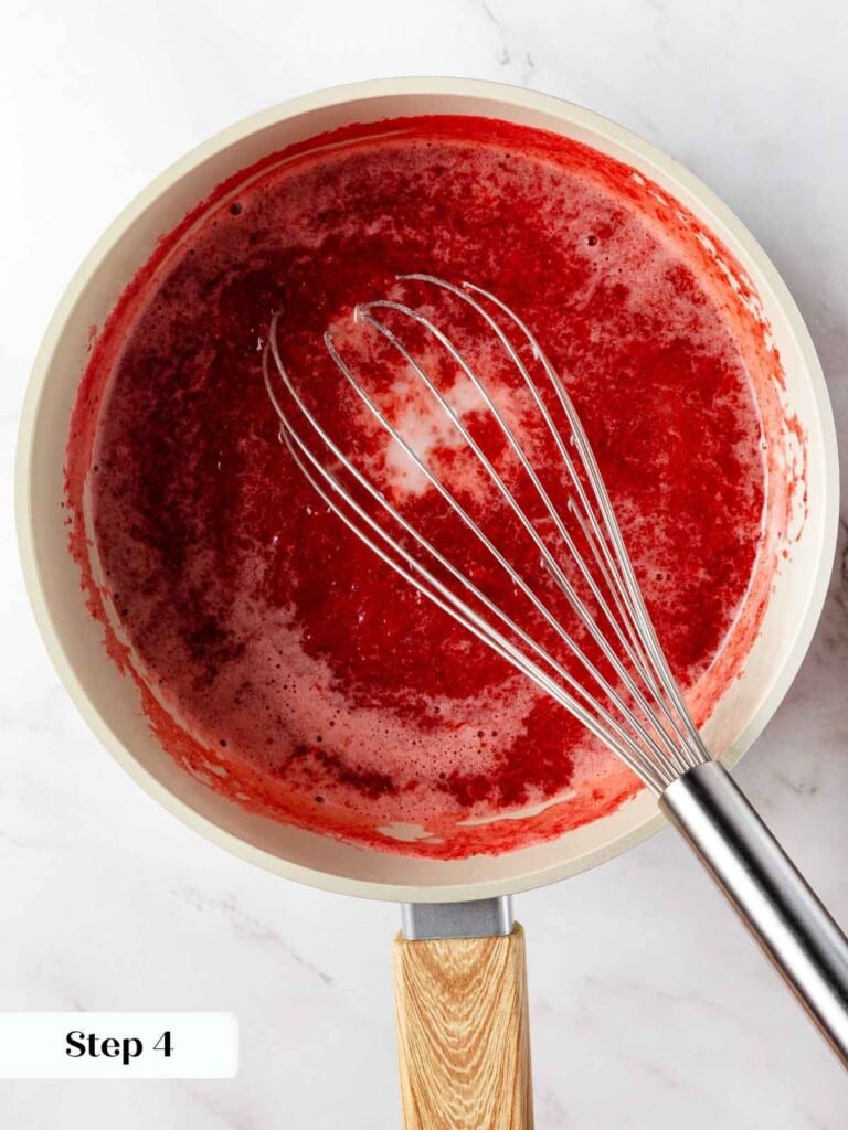 Strawberry Cupcakes - Chef Lindsey Farr