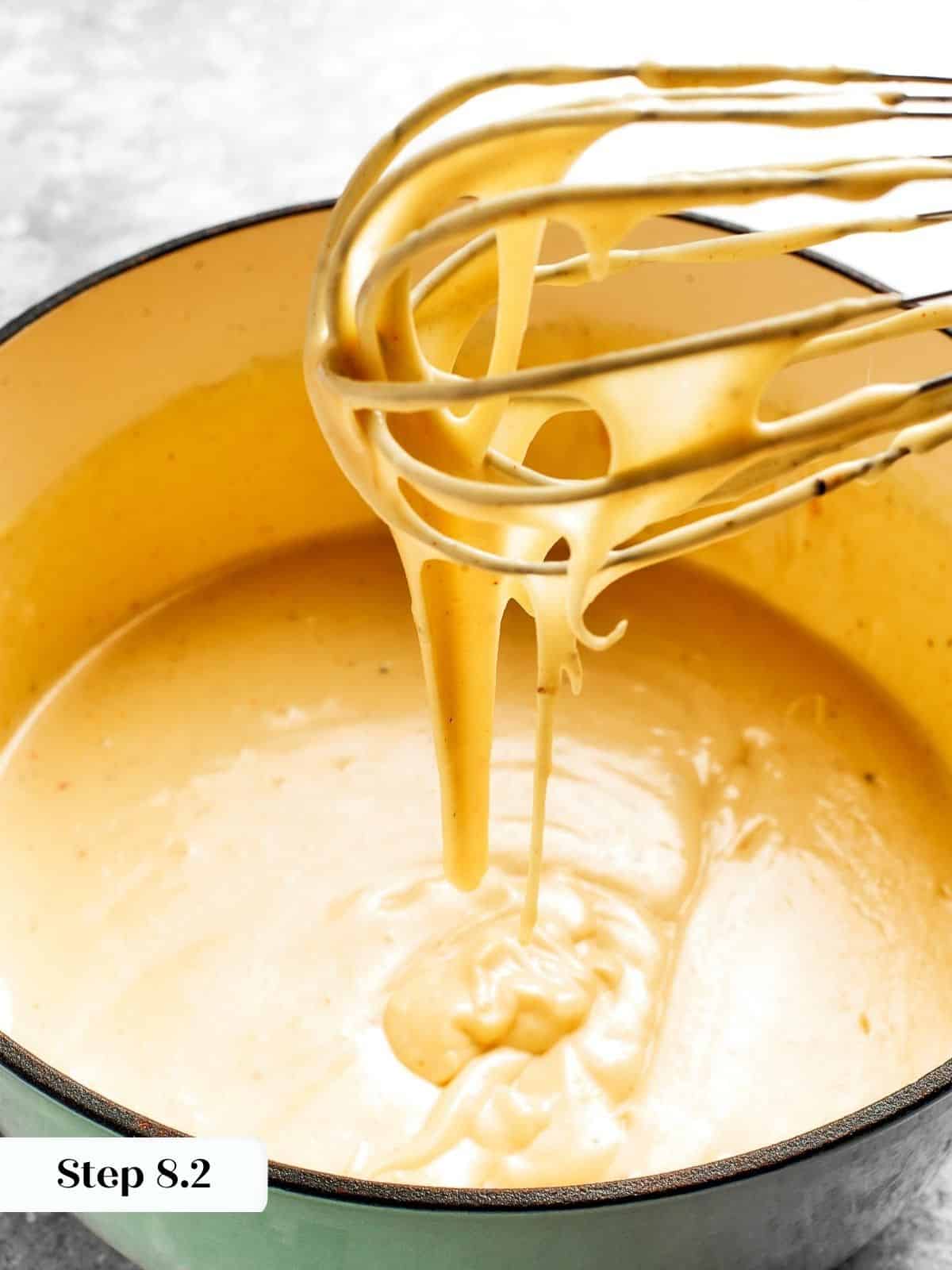 A rich sauce blended with seasonings for mac and cheese.