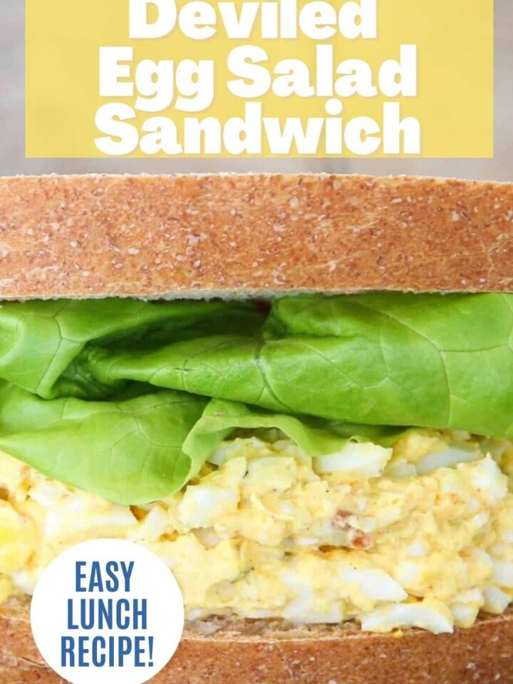 Deviled egg salad with fresh lettuce on sandwich bread. Text overlay reads easy lunch recipe.