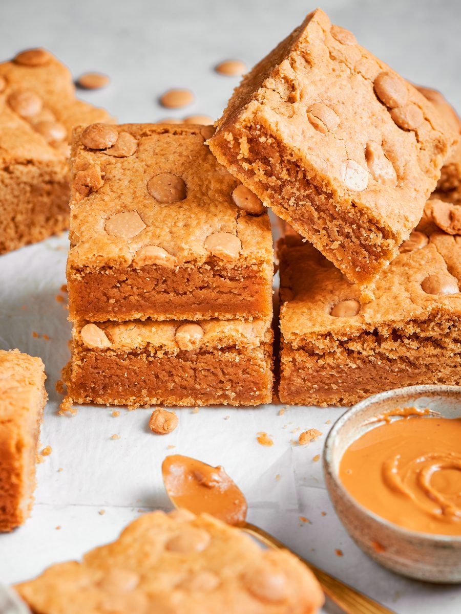 Pairing the bars with peanut butter underlines the nutty flavor in these peanut butter blondies.