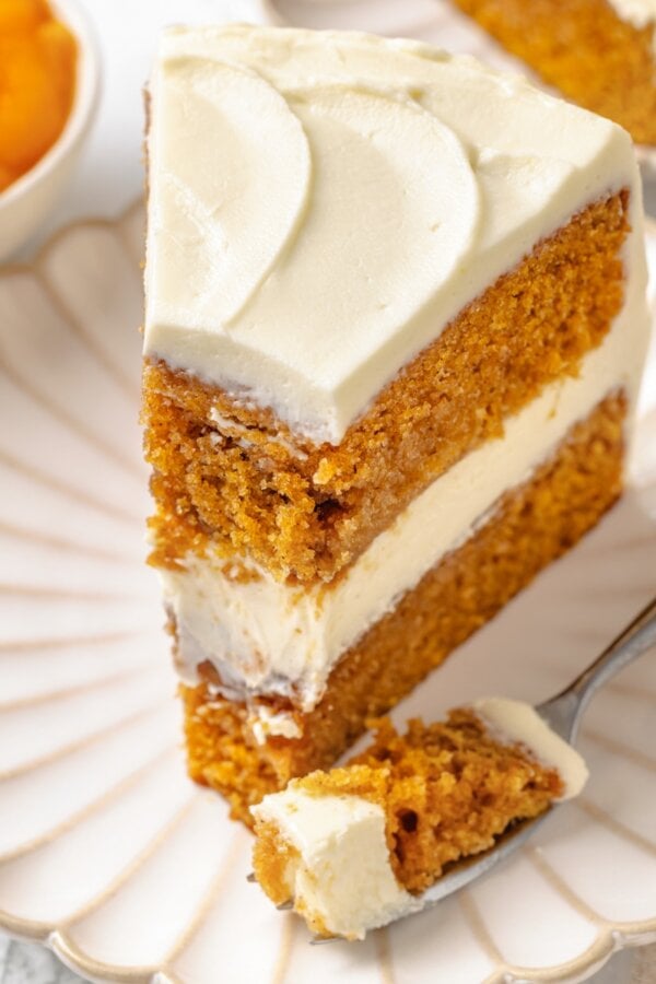 Tender crumb and tangy filling together capture exactly what makes this pumpkin cake feel special.