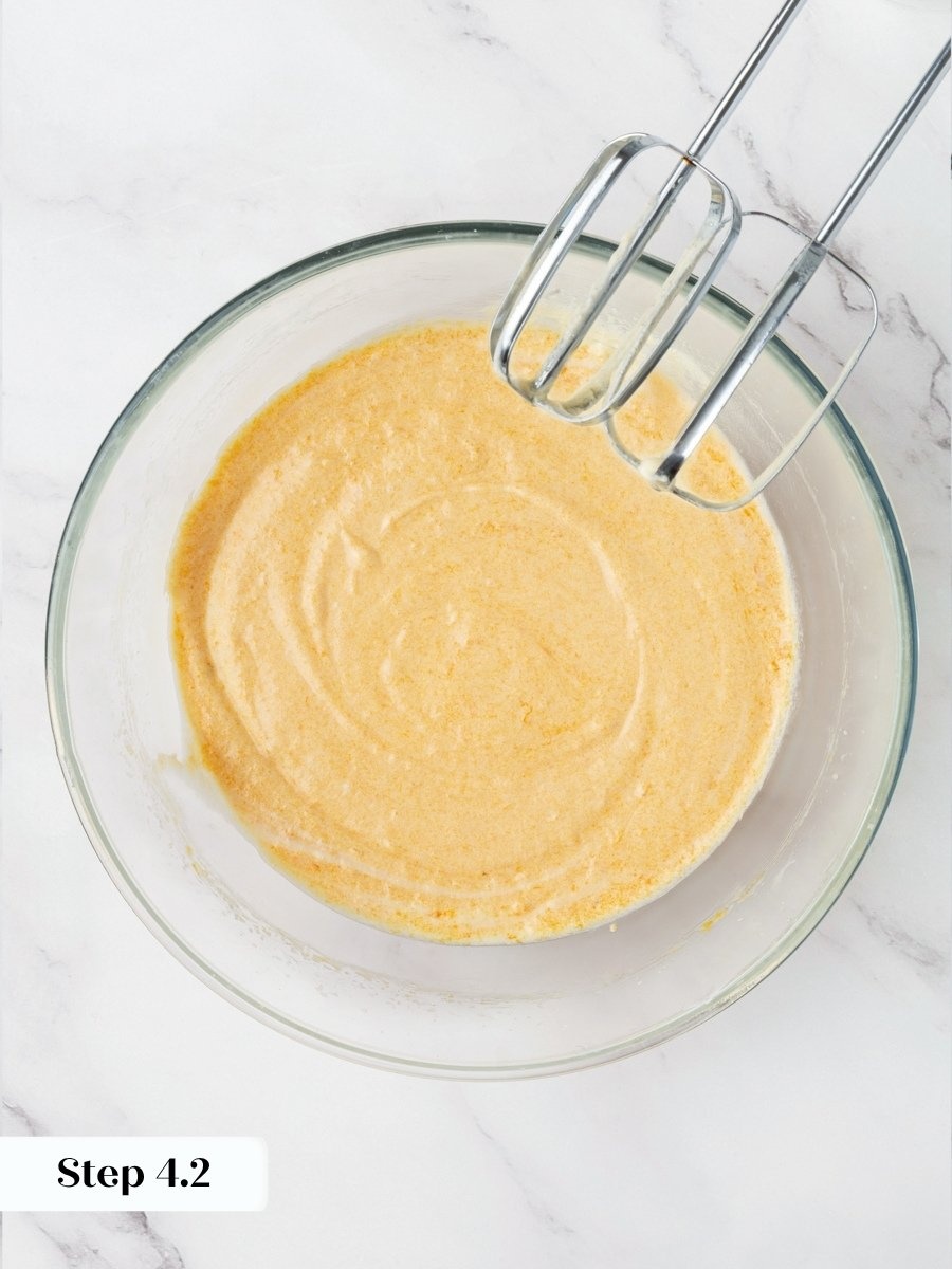 Thirty seconds on medium is all pumpkin cupcakes with cream cheese frosting need here.