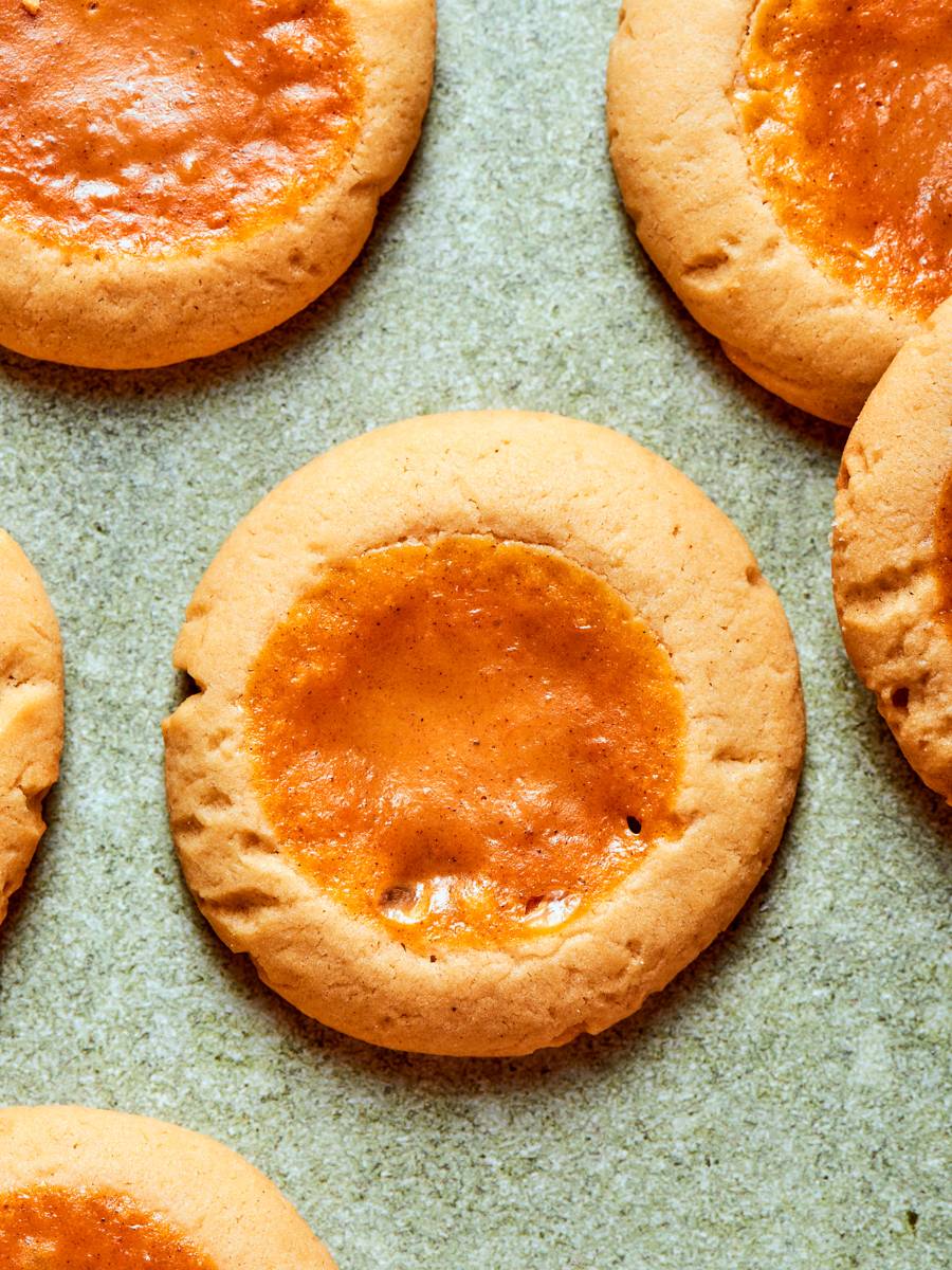 Viewed closely, the pumpkin pie cookie custard reads exactly like a miniature slice of pie.