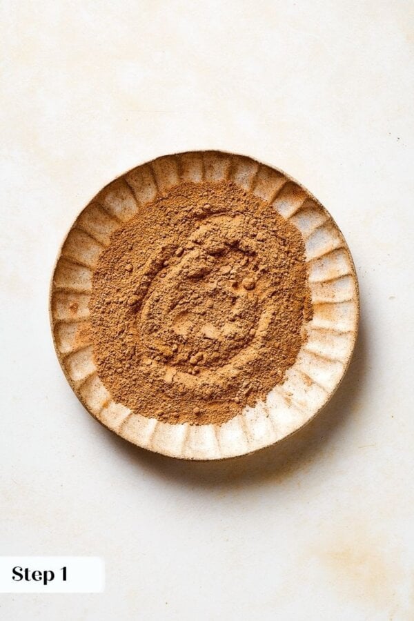 Whisk gingerbread spice until the color is uniform, with no streaks of clove or cinnamon.