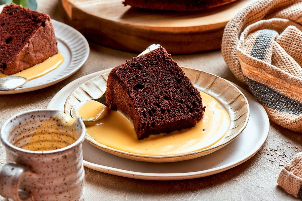 Make crème anglaise up to ten days ahead and pour it straight from the fridge.